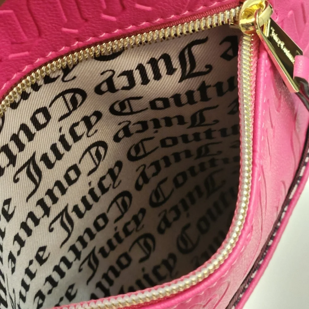 🆕️⬇️🎉HOST PICK 🎉 Juicy Couture Deboss Sorbet Cool Collar Full Size Backpack